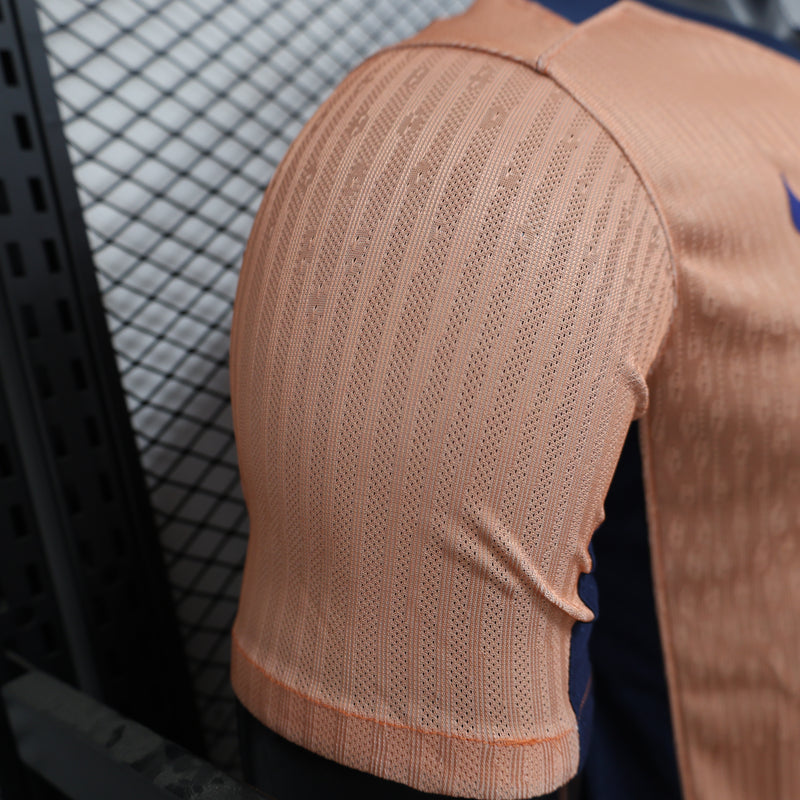 Camisa Barcelona 25/26 Special Edition Jogador - Marrom