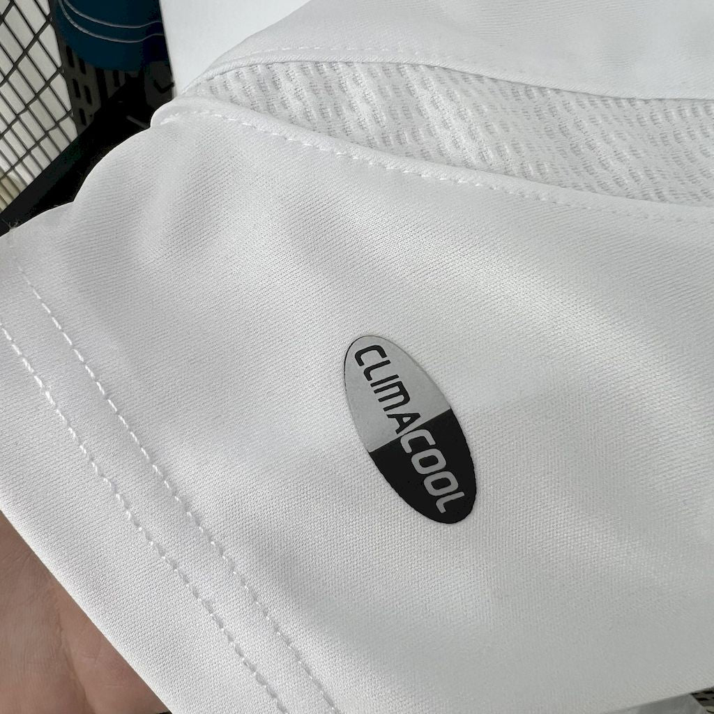 Camisa do Liverpool Retro 2006/07 Away