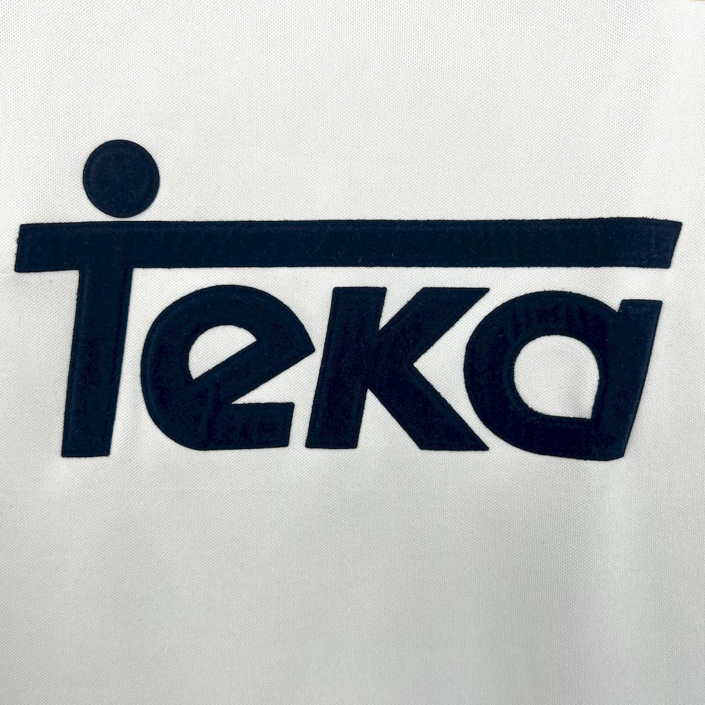 Camisa do Real Madrid Retrô 2000/01 Home