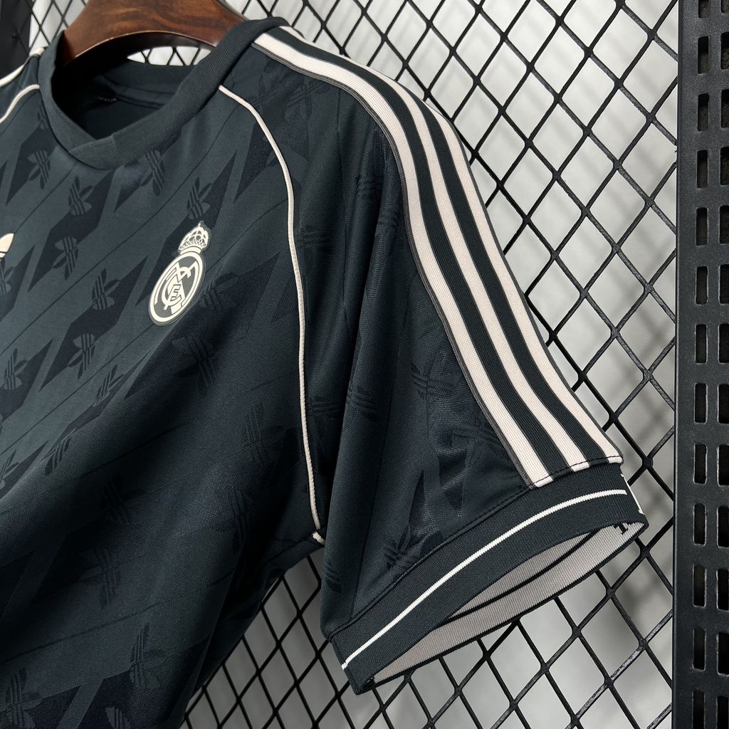 Camisa Real Madrid 24∕25 Special Edition Black