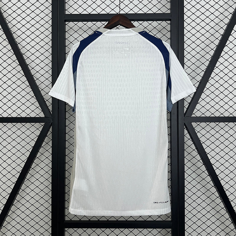 25∕26 Jogador Tottenham Home