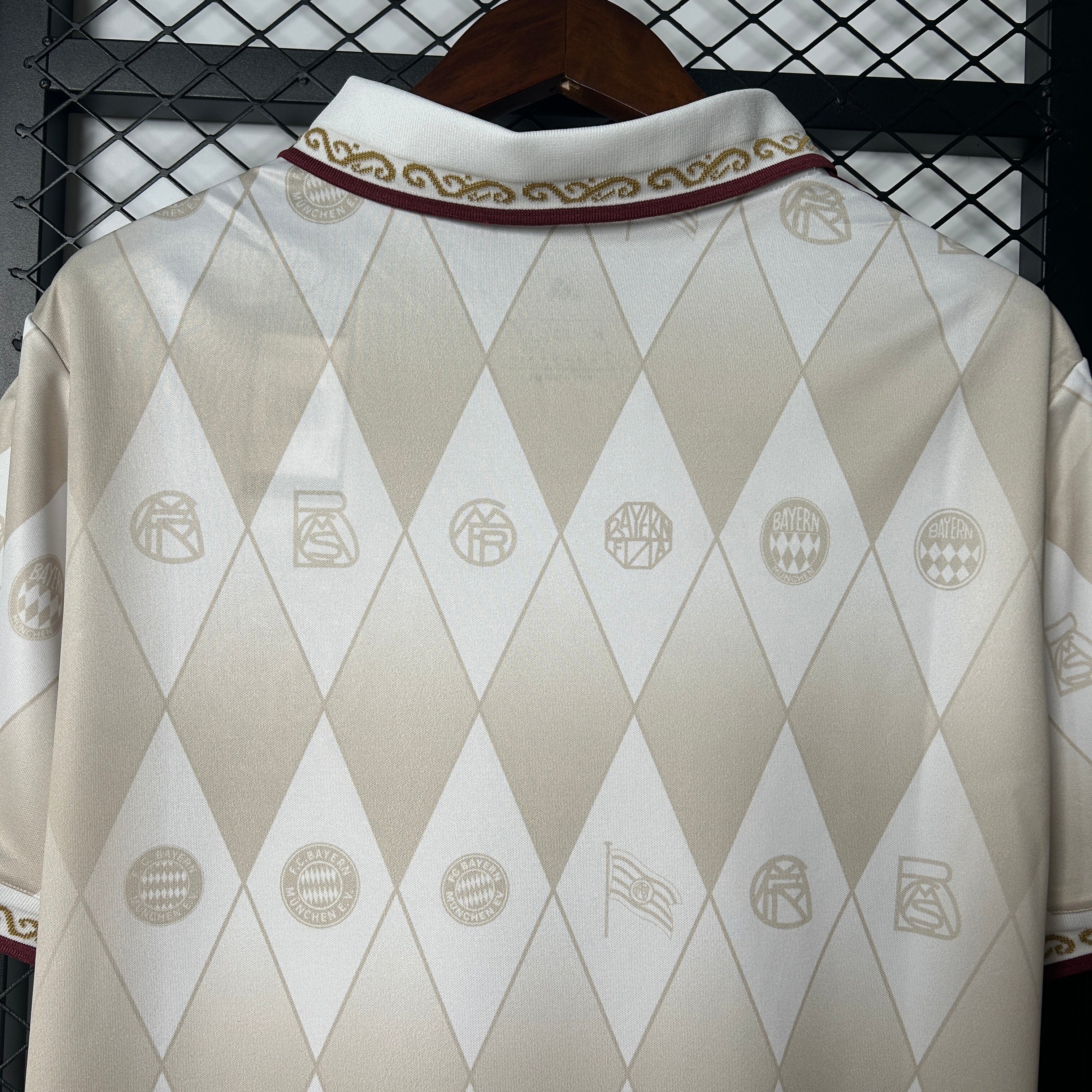 Camisa Bayern Munich 25/26 Special Edition - Branco