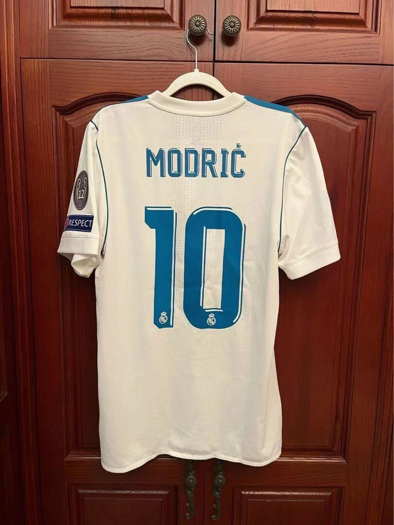 Camisa Modric Real Madrid 17-18 Legend