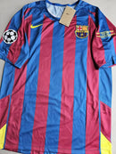 Camisa Ronaldinho Gaúcho Barcelona 2005 Legend
