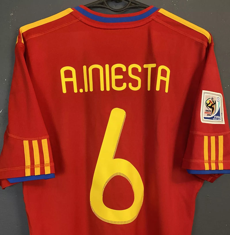 Camisa Iniesta Espanha 2010 Legend