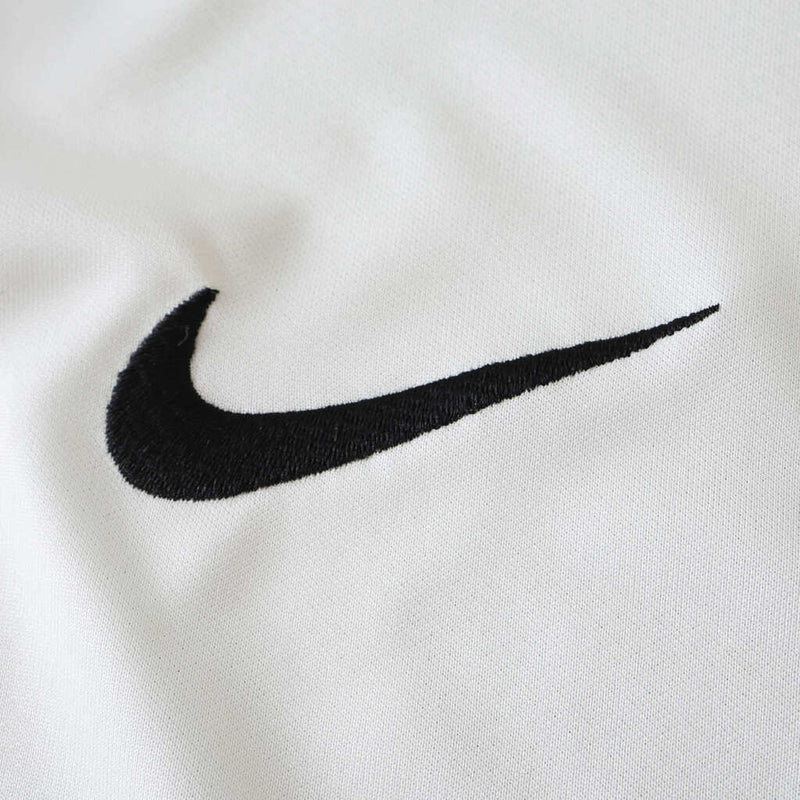 Camisa Feminina Eintracht Frankfurt 24/25 Home