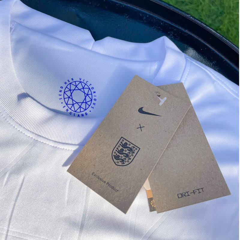 Camisa da Inglaterra Home Retro 21/22 - Special Edition
