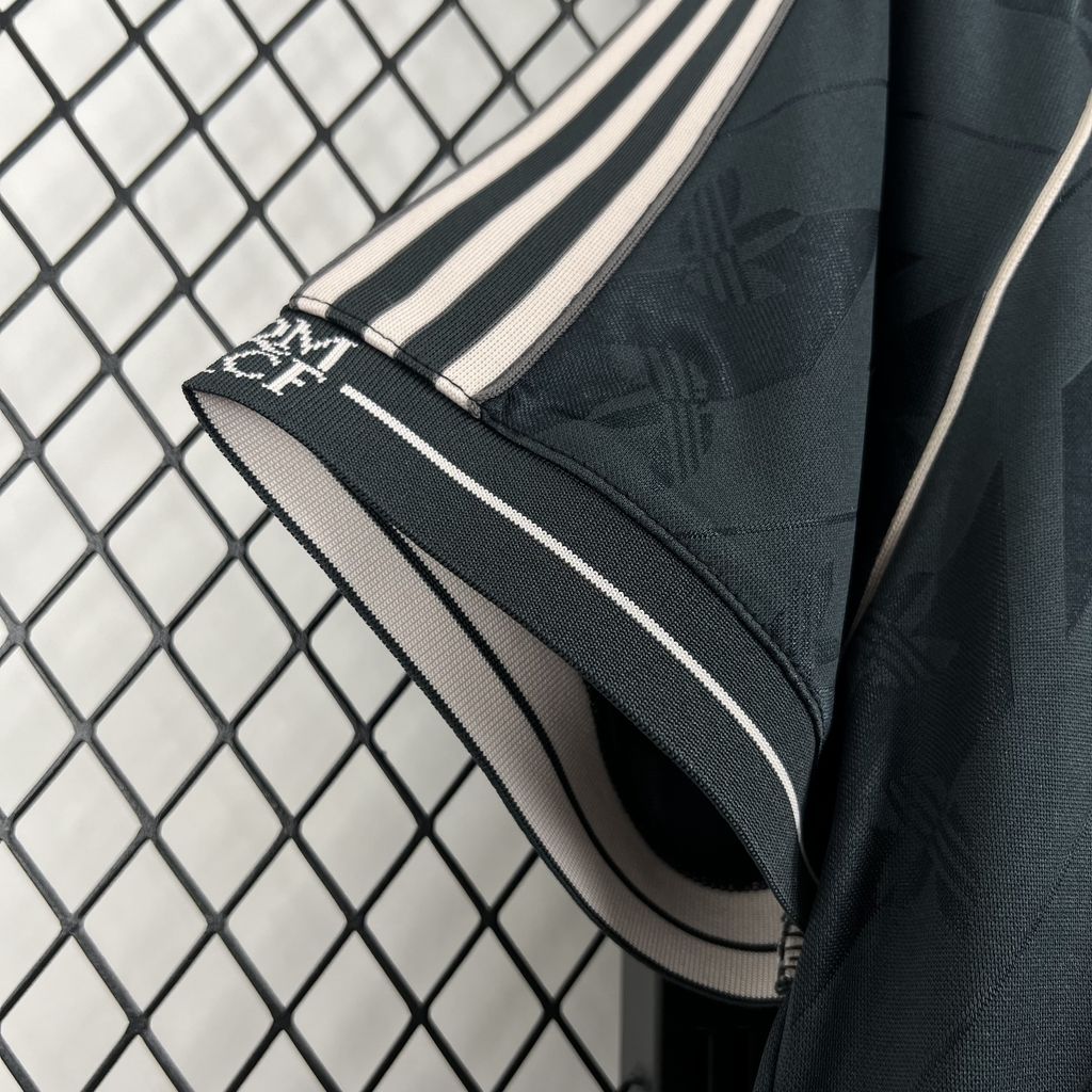 Camisa Real Madrid 24∕25 Special Edition Black