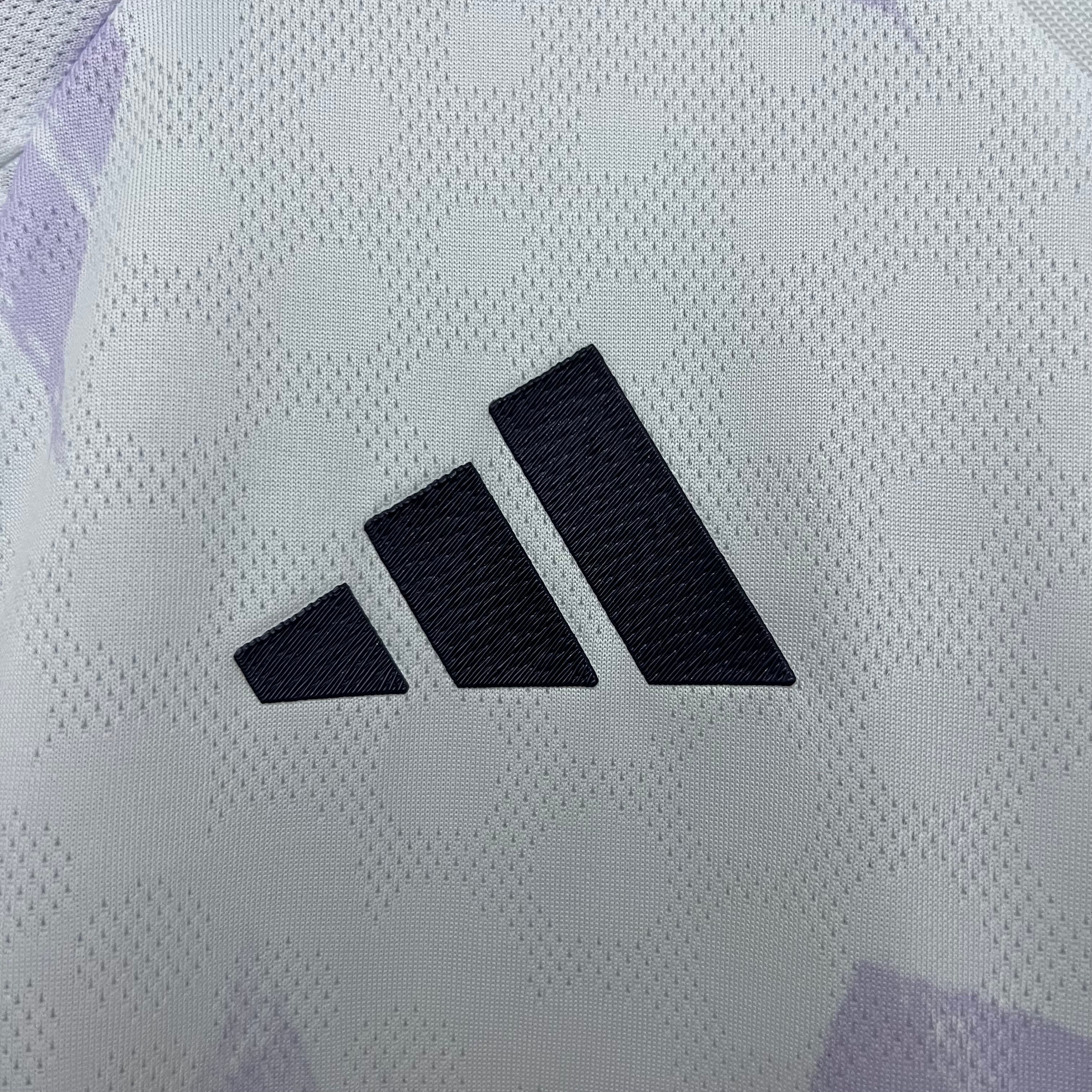 Camisa Manchester United 25/26 Away