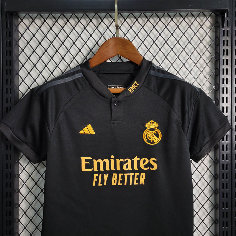 Kit Infantil Real Madrid ll 2023/24