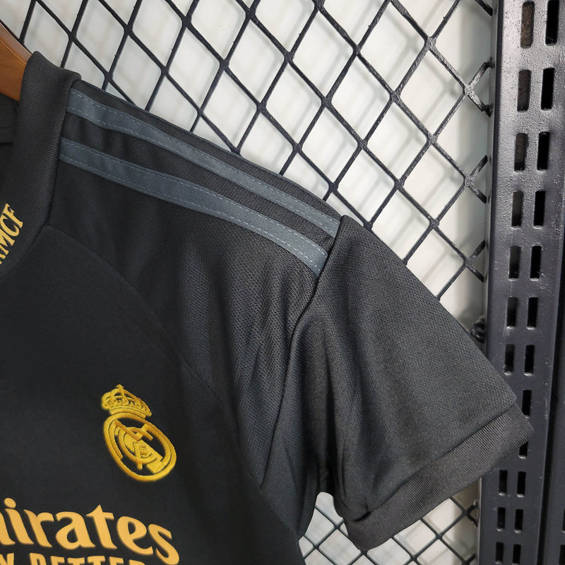 Kit Infantil Real Madrid ll 2023/24