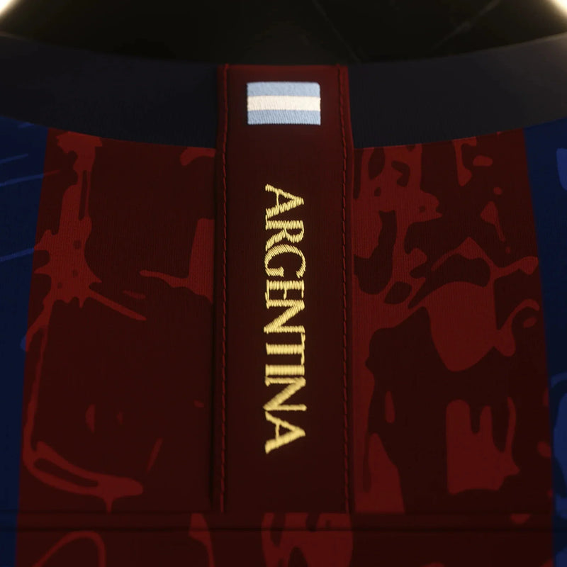 Camisa Barcelona Edição La Pulga 24/25 Grená - Comma Masculino Torcedor