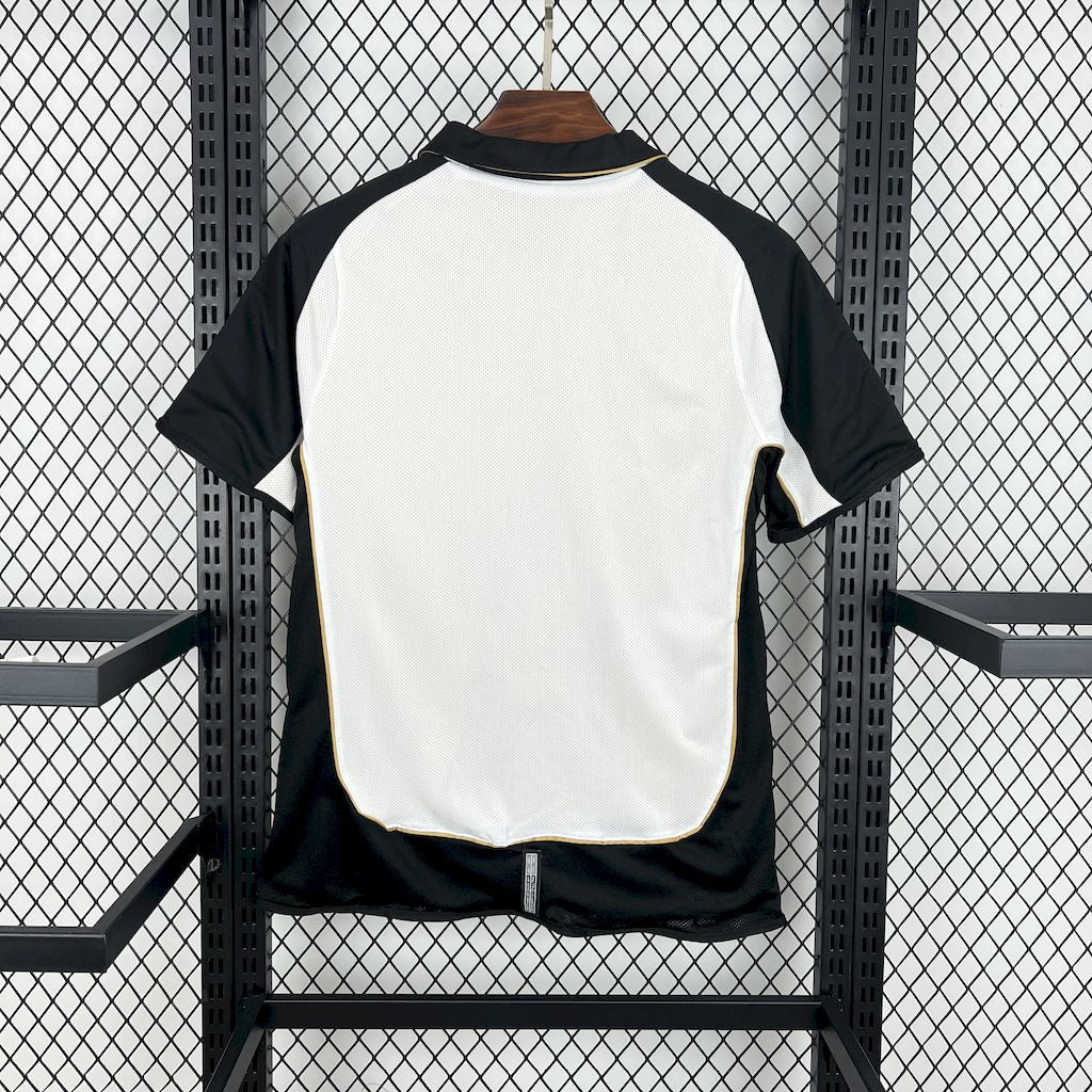 Camisa do Manchester United  Retrô 2001/02 Centenary Reversible